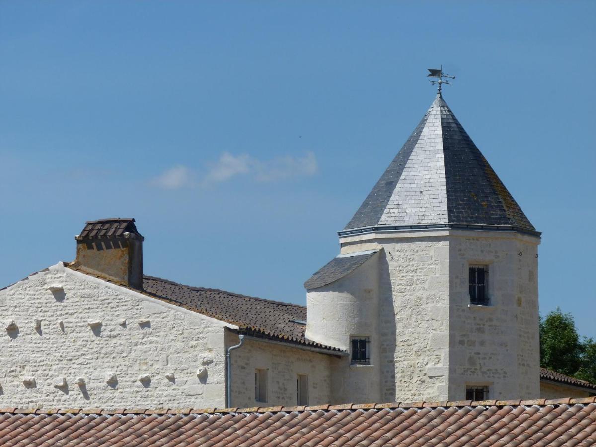 BessinesLogis De Pierre Levee住宿加早餐旅馆 外观 照片