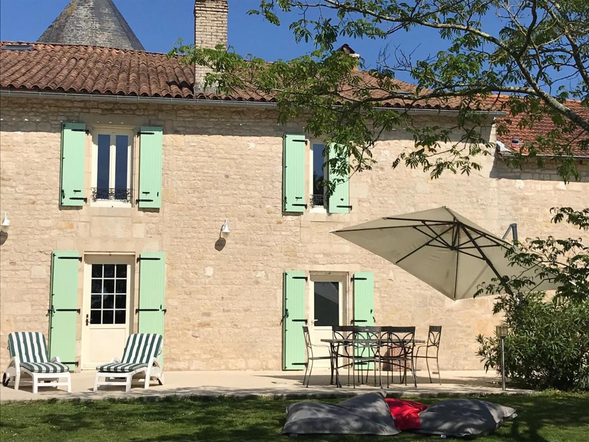 BessinesLogis De Pierre Levee住宿加早餐旅馆 外观 照片